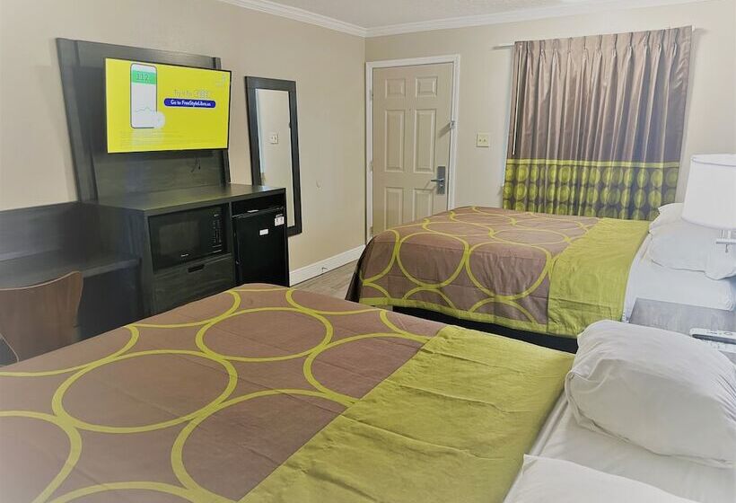 فندق Super 8 By Wyndham Picayune