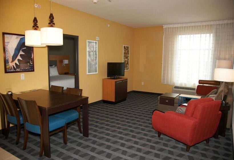 هتل Towneplace Suites Hobbs