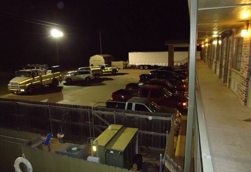 בית מלון כפרי Walnut Inn