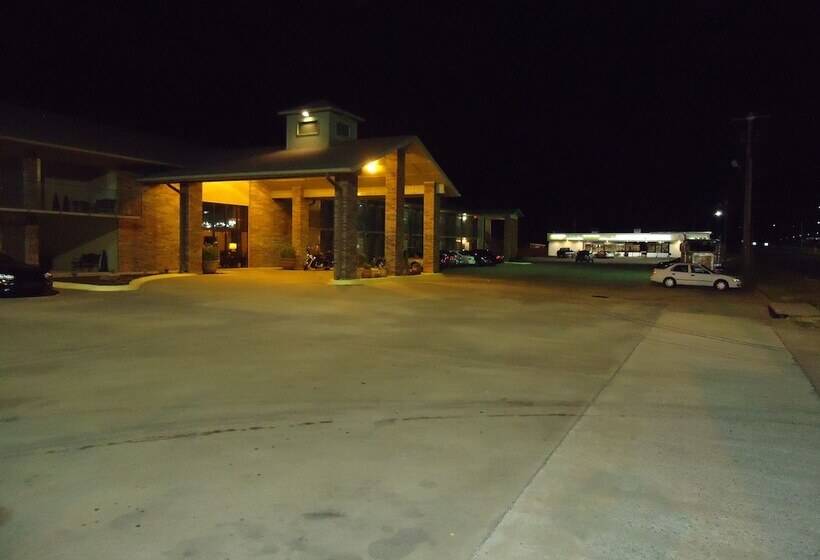 בית מלון כפרי Walnut Inn