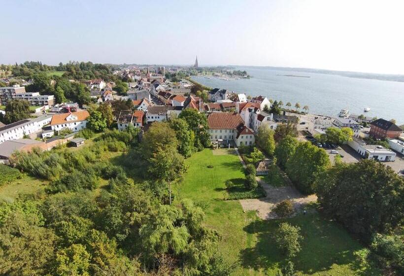 هتل Zollhaus