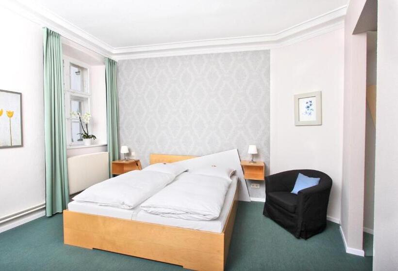 هتل Zollhaus