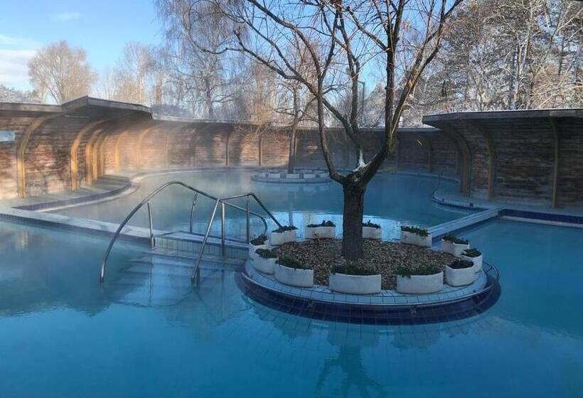 Hét Vezér Apartman