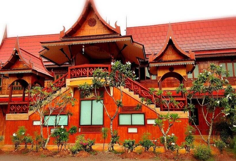 Jaroenrat Resort