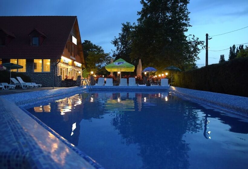 פנסיון Wellness Park