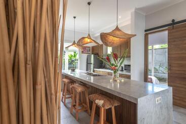 Villa Lou