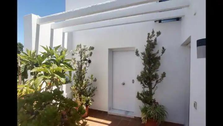 Urb Jardines De Sotogrande Dúplex, 120 M2