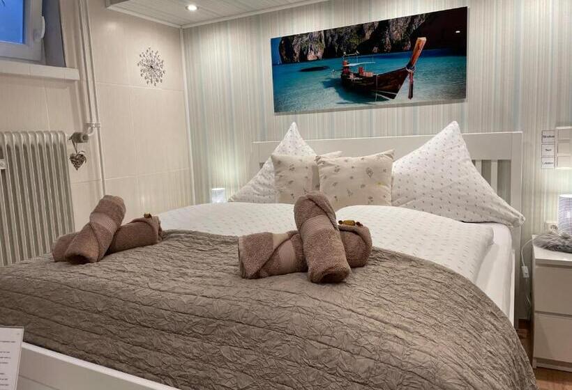 Moderne Ferienwohnung Zur Schlosshöhe