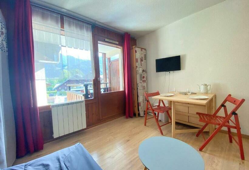 Studio Confortable Avec Balcon Et Parking Au Centre Du Village   Fr 1 624 121