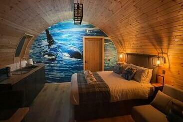 4 Sinclair Bay Lodges