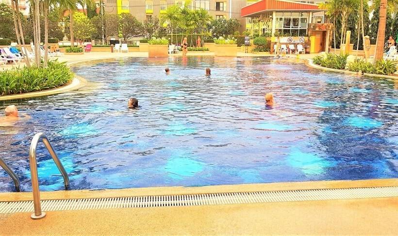 Jomtien Beach Condo   Studio Close To The Beach