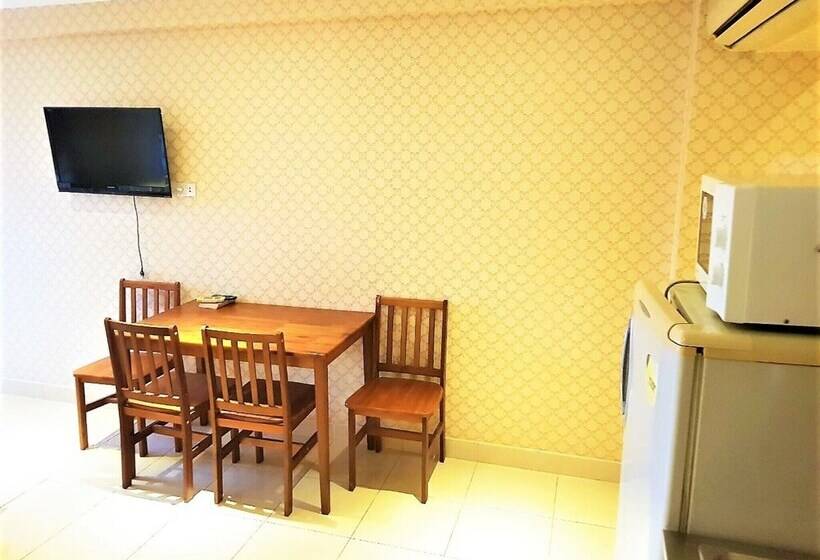 Jomtien Beach Condo   Studio Close To The Beach