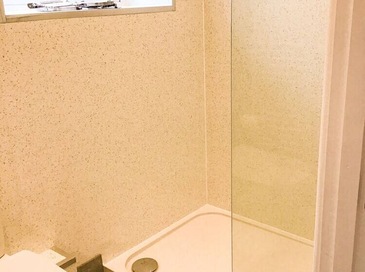 Rabbits Warren, A 2 Bed Holiday Let In The Fod