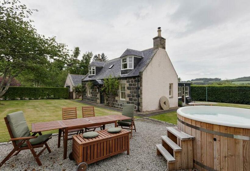 Mayen Estate Luxury Country Retreats