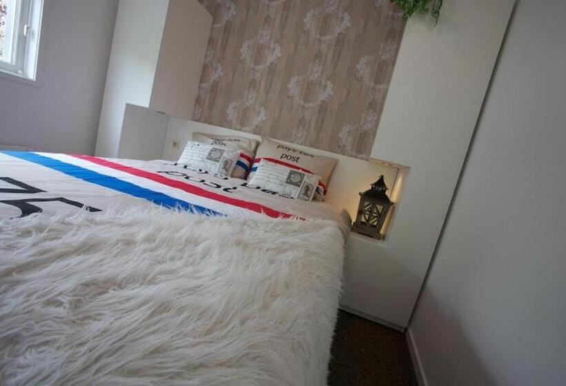 B&b   Pension Perruque