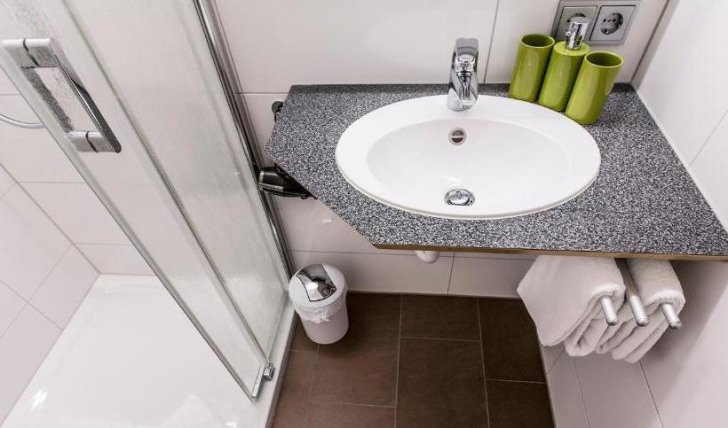 مبيت وإفطار Gästehaus Pension Barbara