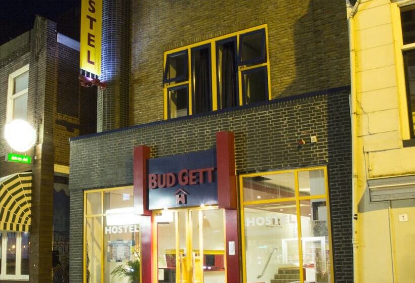 Bud Gett Hostels