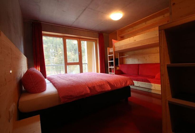 فندق Aktiv Basemontafon