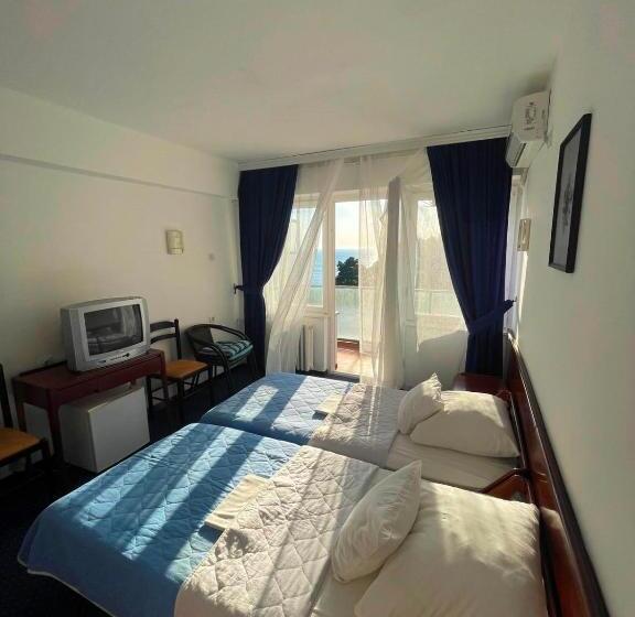 Corpus B   Hotel Albatros
