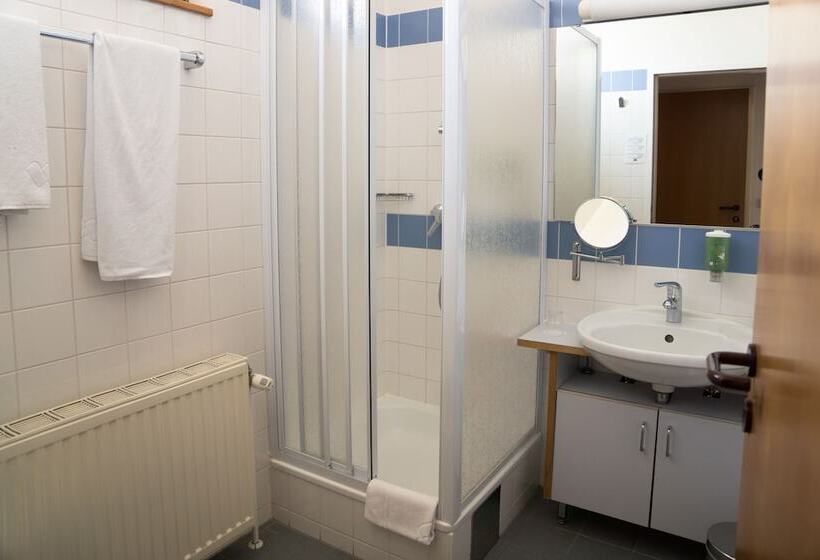 Fotos del hotel Am Spiegeln Dialog..wien:  15