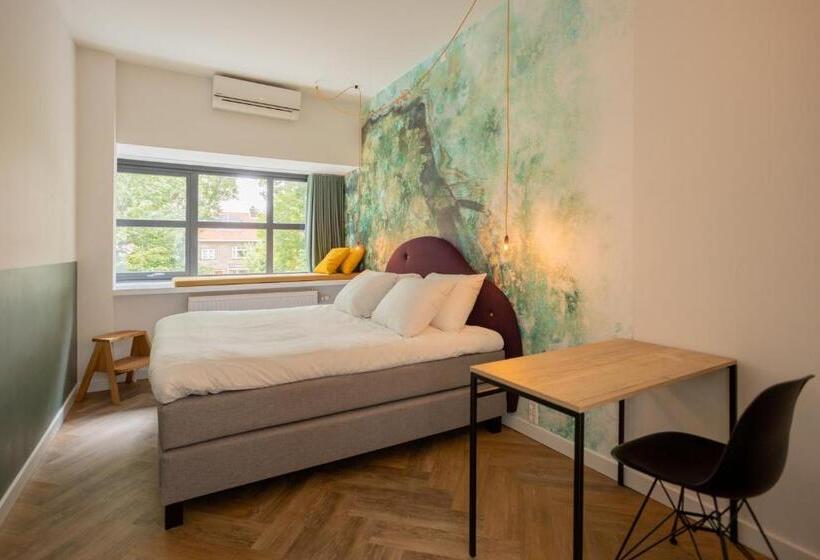هتل Badhuis