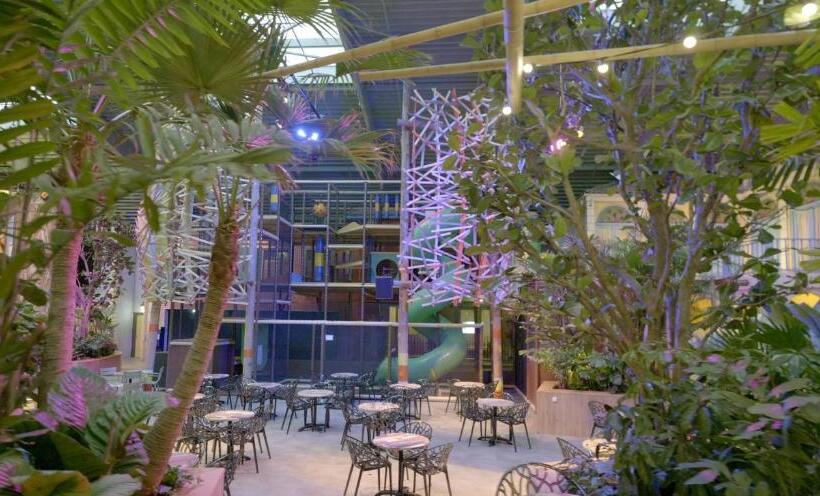 هتل Eemhof By Center Parcs