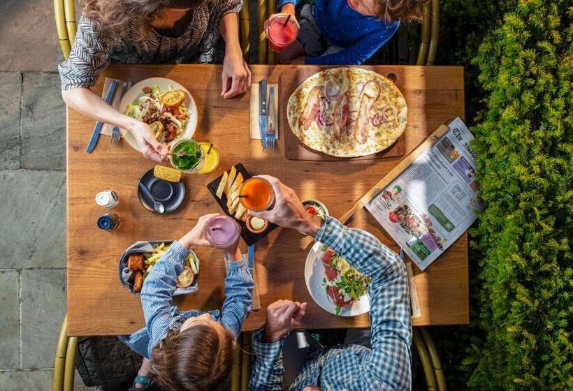 هتل Eemhof By Center Parcs
