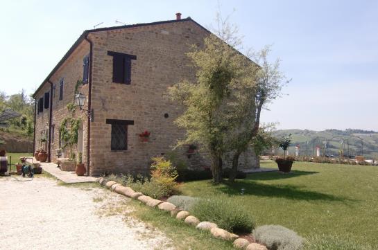 فندق I Quattro Passeri Country House