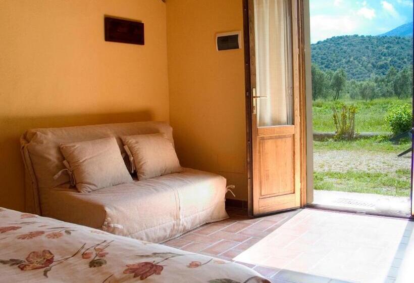 فندق La Pulledraia Del Podere Montegrappa