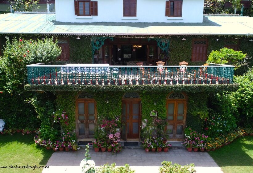 هتل Shaheen Bagh   A Luxury Resort & Spa
