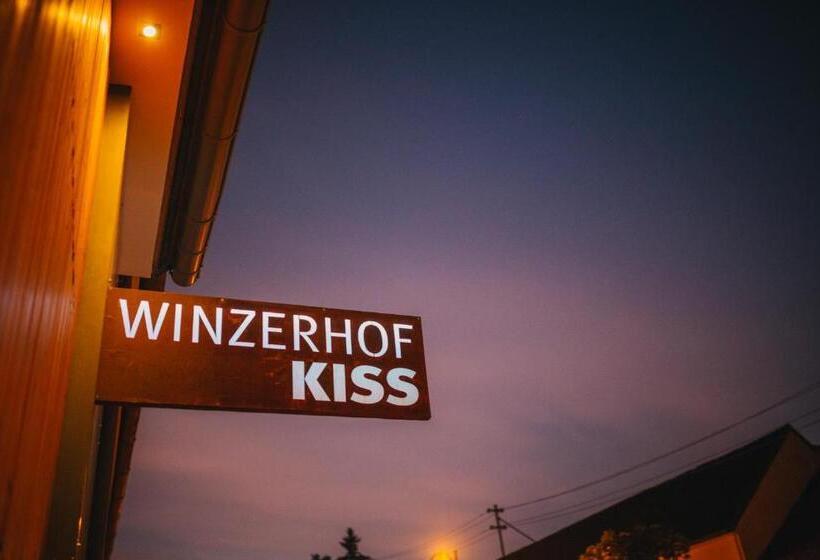 בית מלון כפרי Winzerhof Kiss
