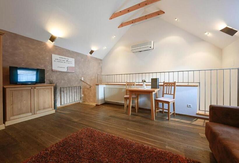 בית מלון כפרי Winzerhof Kiss