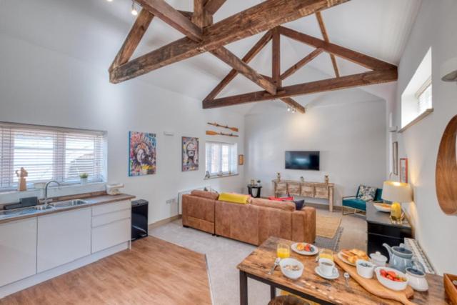 Gorgeous 1 Bed City Apartment, Sleeps 4