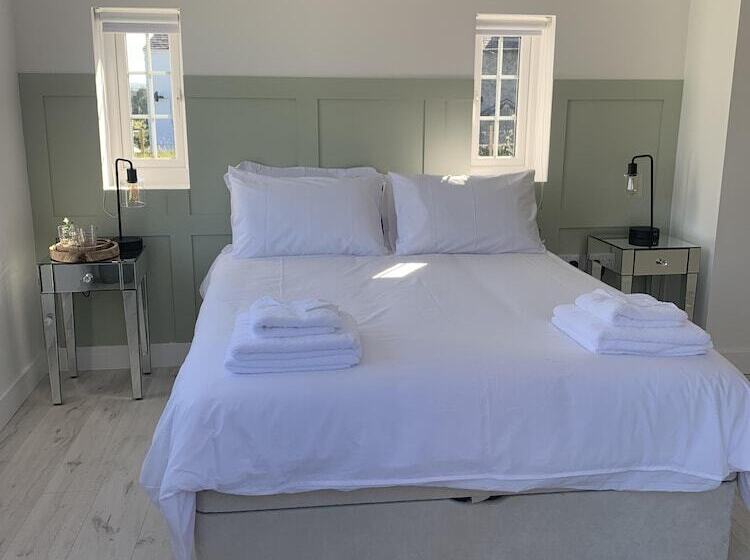 Luxury Cottage, Views Of The Lakes With Hot Tub