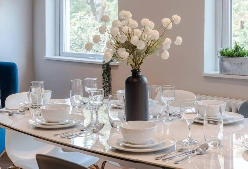 Stunning 3 Bed Duplex Apartment In The Heart Of West Hampstead