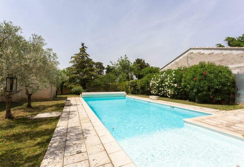 Les écuries Du Château