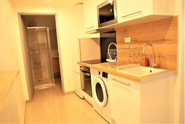 #golden Dream S By Nogar Homes Wi Fi Netflix Climatisation Parking