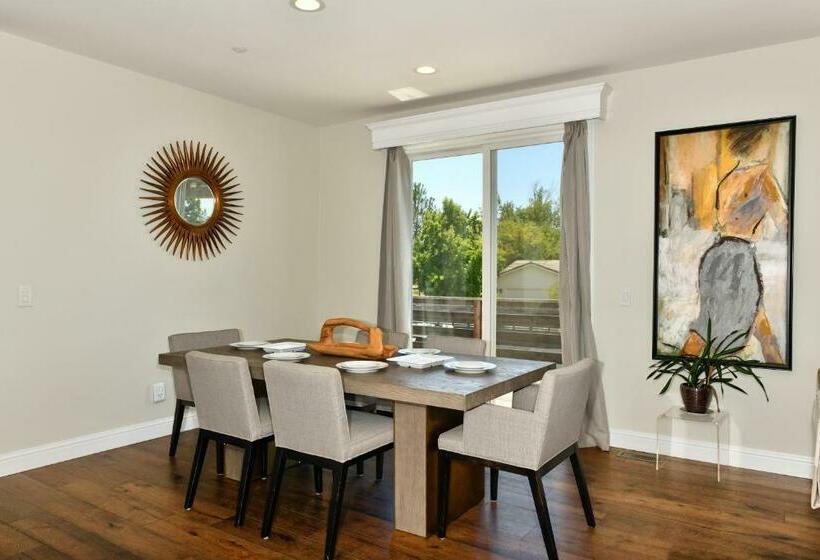 Farm To Table Hideaway In Healdsburg