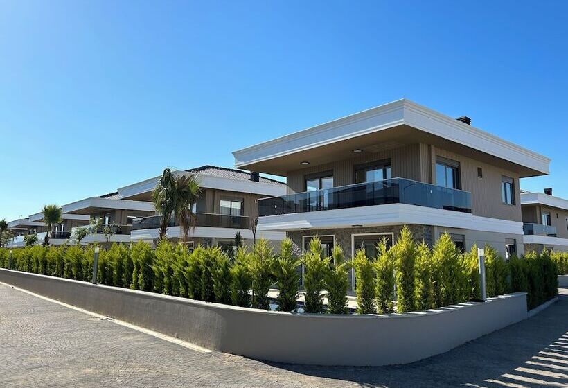 Nirvana Belek Villas