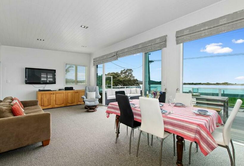 Kingfishers Landing   Ngunguru Holiday Unit