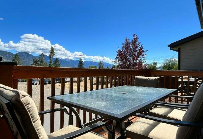 Perfect Base Invermere 3bd Townhouse Mt Views With Garage