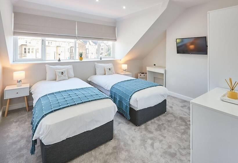 Host & Stay The Loft @ The Regency