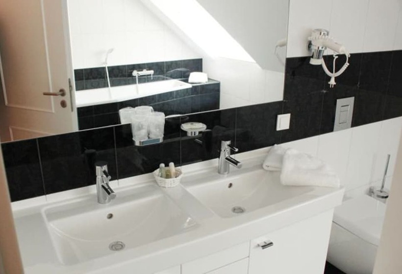 Café Wildau Hotel & Restaurant Am Werbellinsee