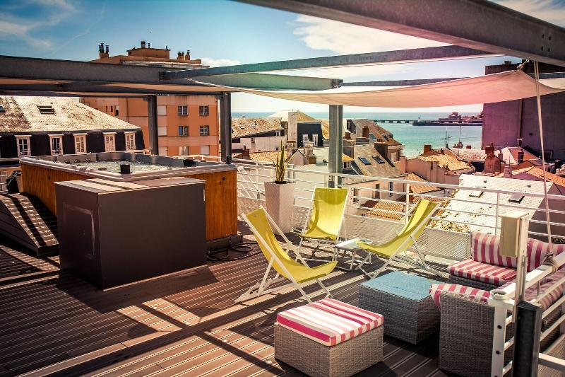 هتل Logis   Hôtel Arc En Ciel Et Spa Les Sables D Olonne