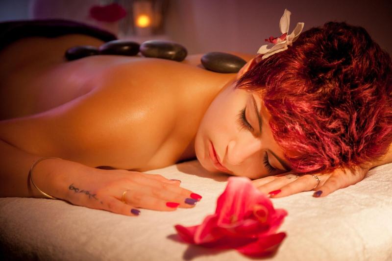 هتل Logis   Hôtel Arc En Ciel Et Spa Les Sables D Olonne