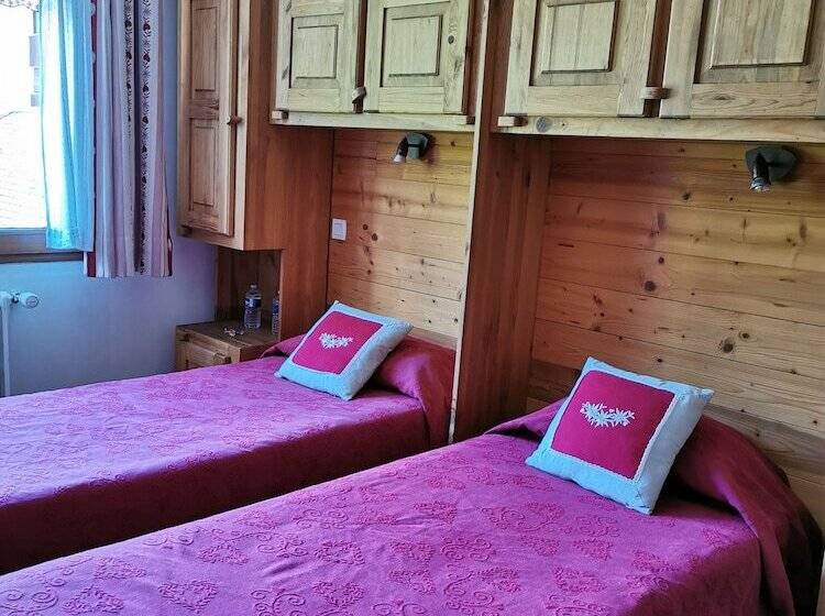 هتل Arolla