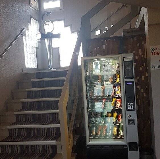 בית מלון כפרי Atoll