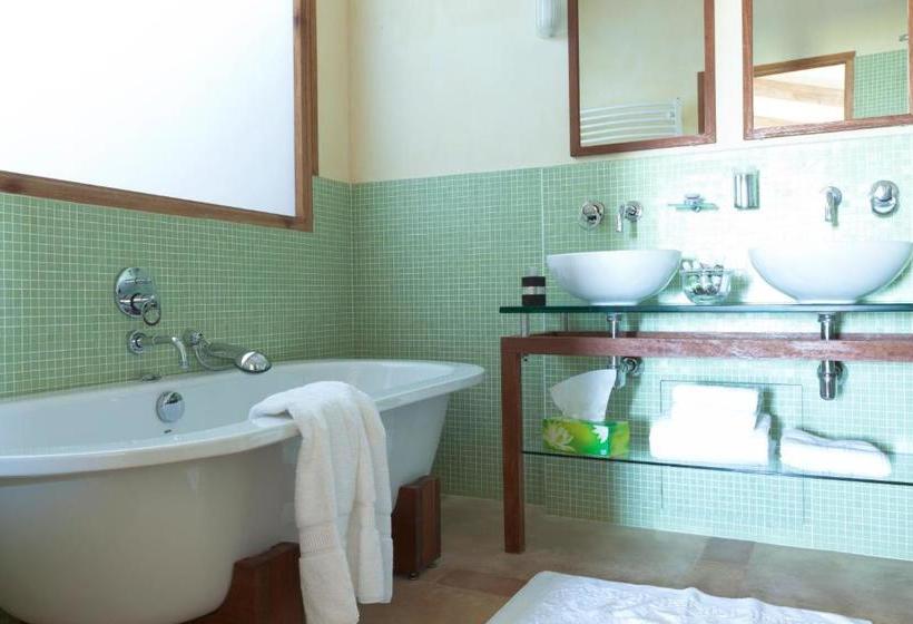 Отель Château La Roque Provence