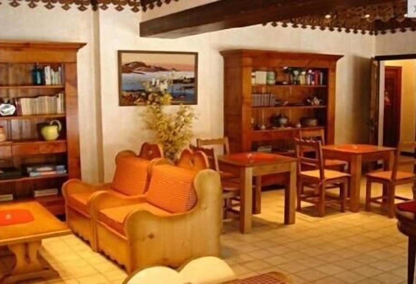 هتل Hôtel Les Glaciers