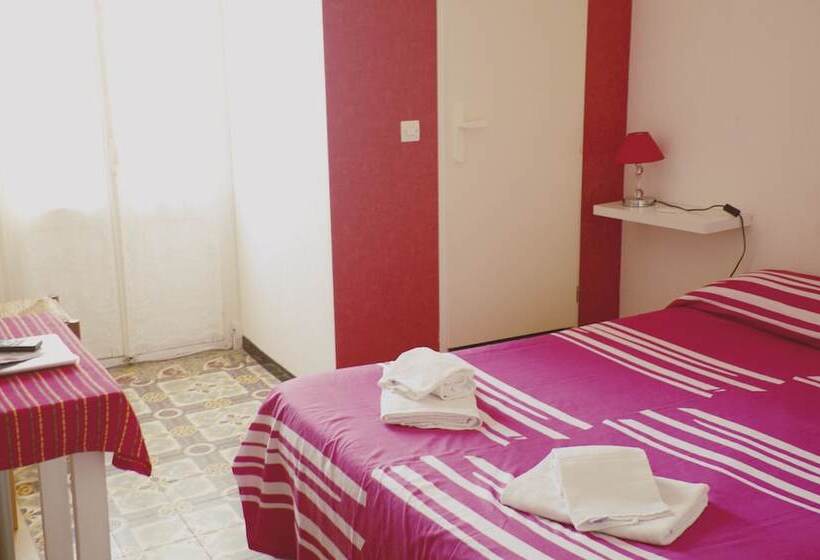 בית מלון כפרי Le Centre